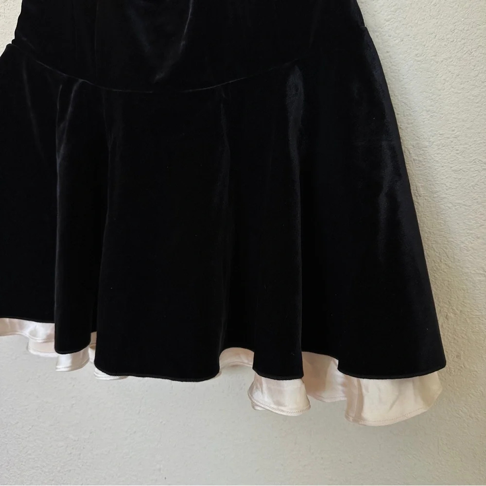 HOUSE OF CB 'Marilla' Black Velvet Strapless Dress NWOT size L - Picture 12 of 14